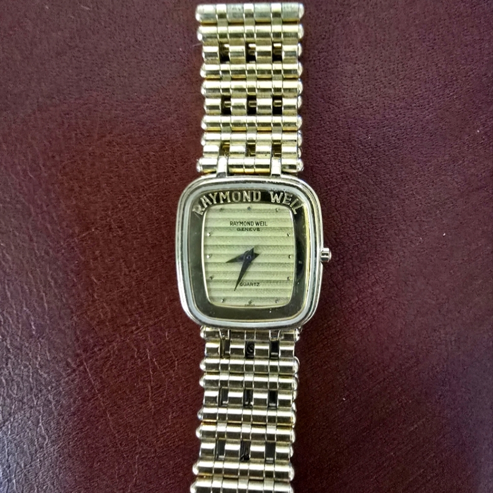 Raymond Weil 18K Gold Tone Ladies Bracelet Watch - Picture 2 of 5